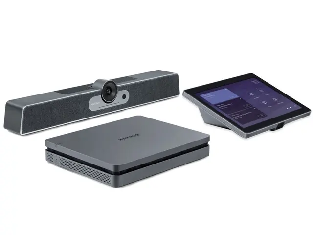 Maxhub XT10-VB Microsoft Teams Rooms